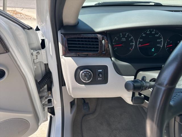 used 2014 Chevrolet Impala Limited car, priced at $9,995