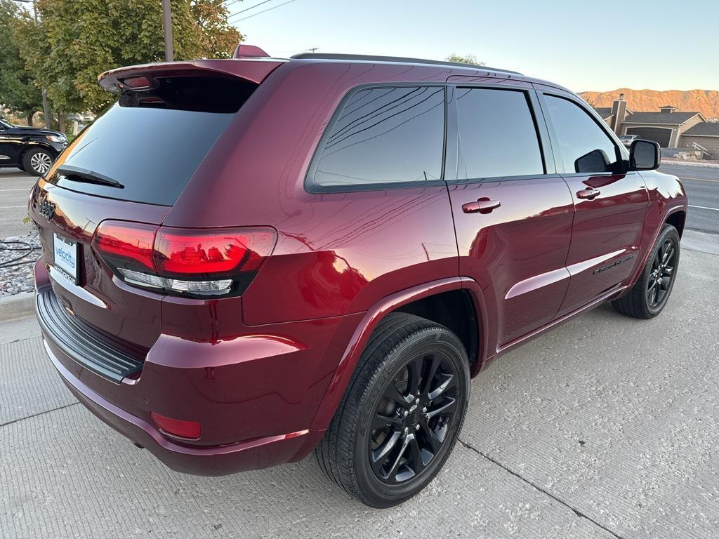 used 2022 Jeep Grand Cherokee car, priced at $27,995