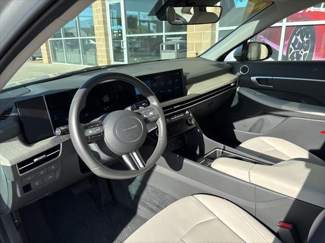 used 2024 Hyundai Sonata Hybrid car, priced at $25,995