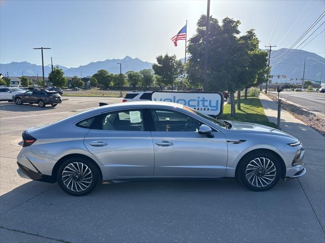 used 2024 Hyundai Sonata Hybrid car, priced at $25,995