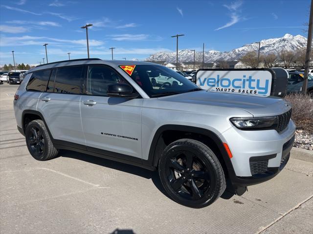 used 2023 Jeep Grand Cherokee L car, priced at $25,995