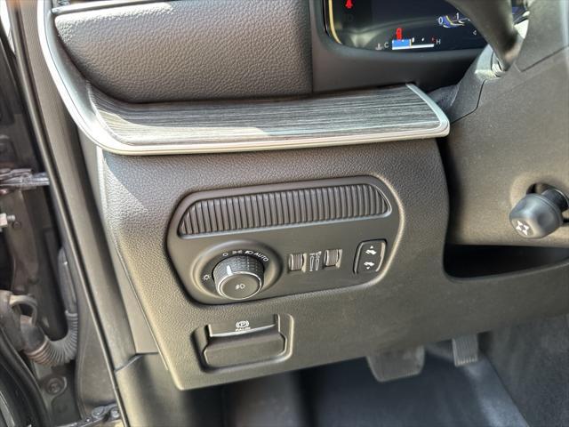 used 2022 Jeep Wagoneer car, priced at $35,995