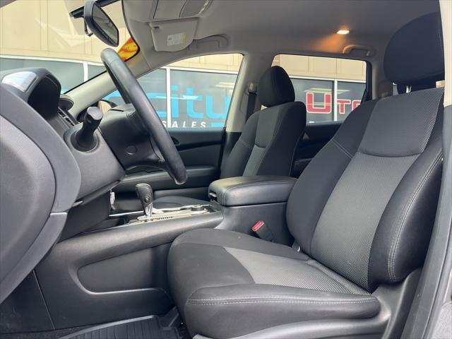 used 2019 Nissan Pathfinder car, priced at $19,995