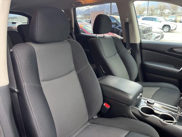 used 2019 Nissan Pathfinder car, priced at $19,995