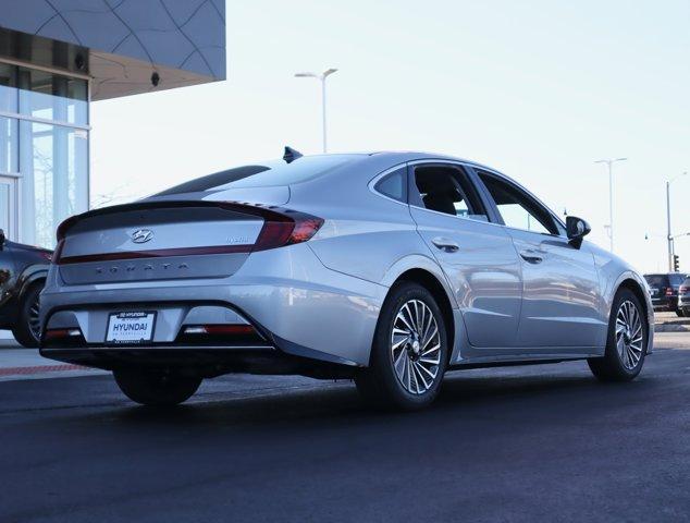 new 2023 Hyundai Sonata Hybrid car, priced at $33,135