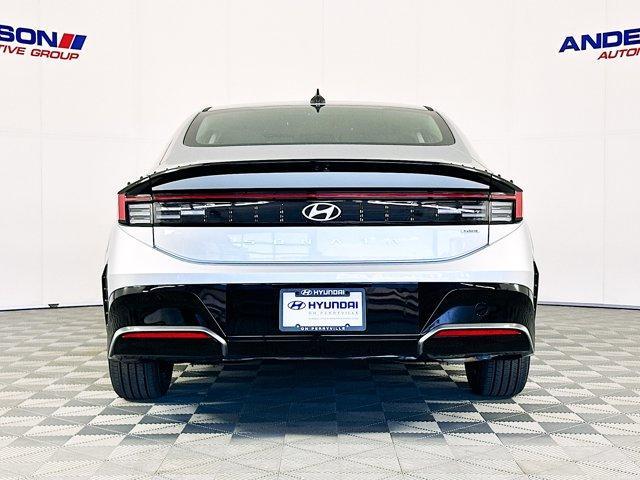 new 2024 Hyundai Sonata Hybrid car, priced at $32,455