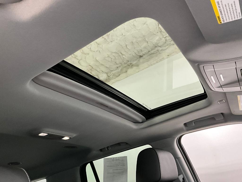 used 2019 GMC Yukon car, priced at $23,900