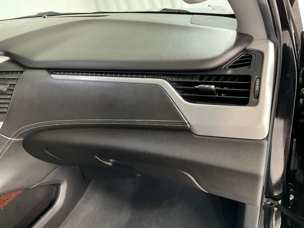 used 2019 GMC Yukon car, priced at $23,900