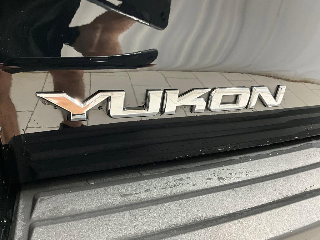 used 2019 GMC Yukon car, priced at $23,900