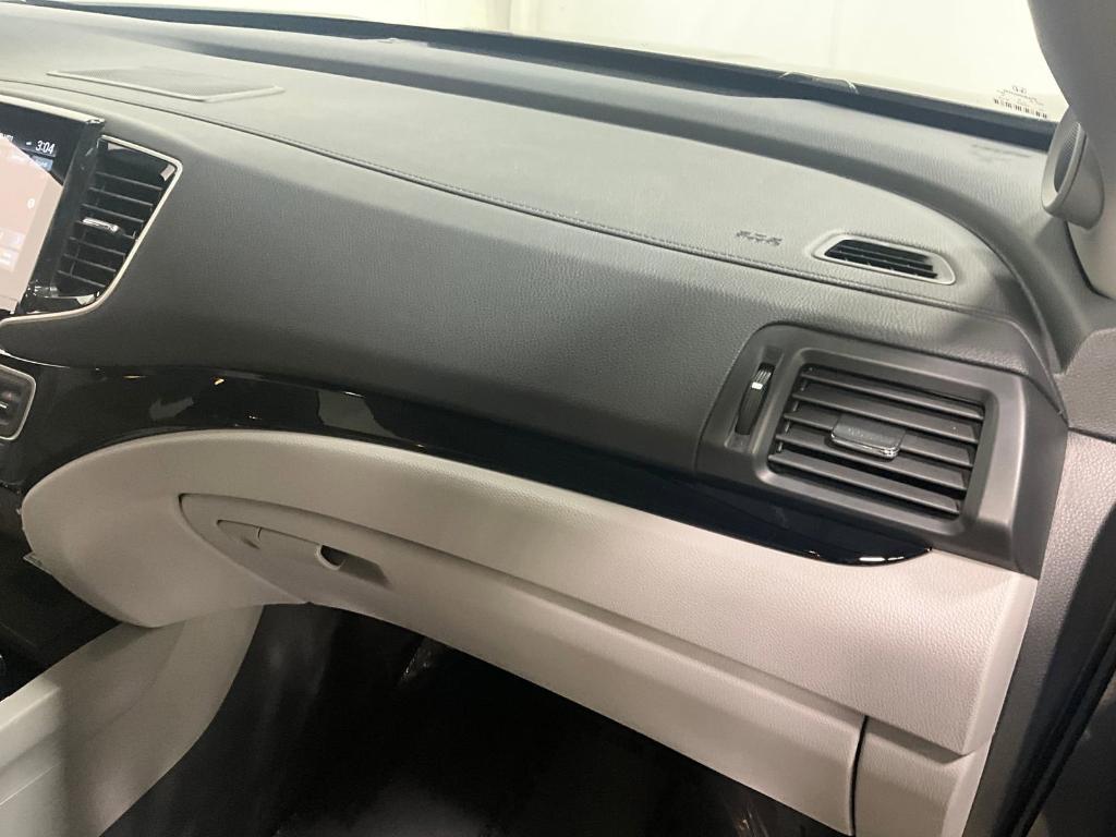 used 2020 Honda Pilot car, priced at $20,900