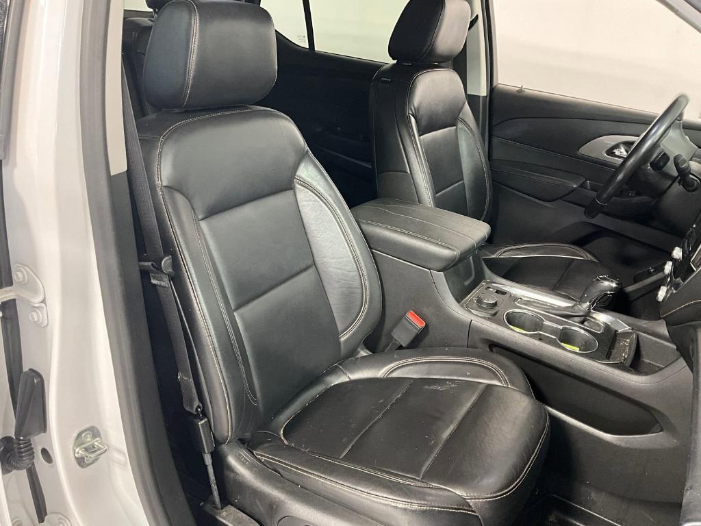 used 2018 Chevrolet Traverse car, priced at $15,900