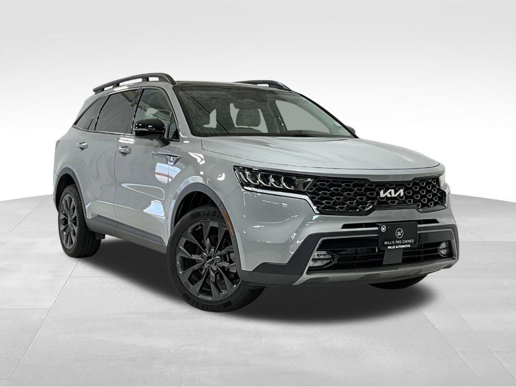used 2022 Kia Sorento car, priced at $28,700