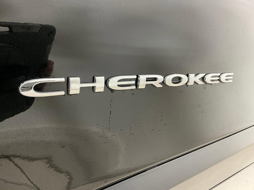 used 2019 Jeep Cherokee car, priced at $12,300
