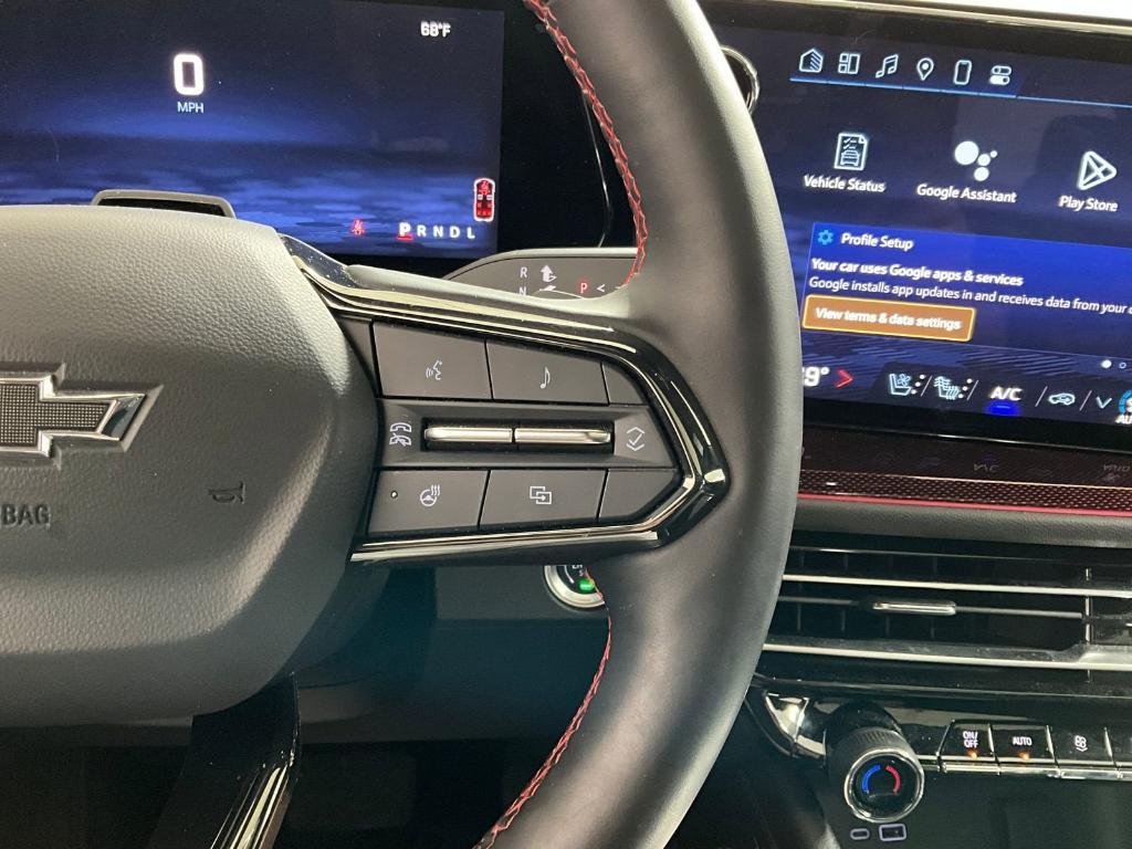 used 2024 Chevrolet Traverse car, priced at $52,900