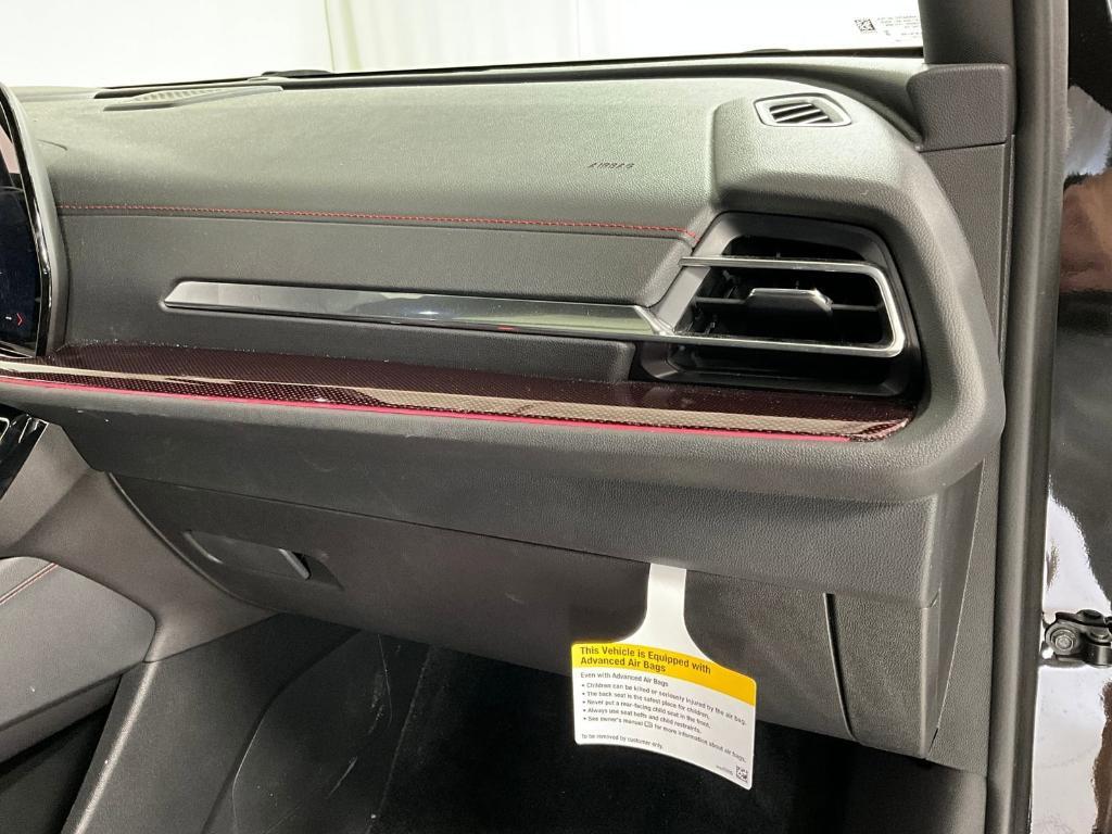 used 2024 Chevrolet Traverse car, priced at $52,900