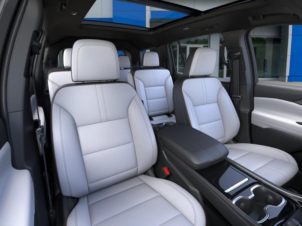 new 2026 Chevrolet Traverse car, priced at $61,141