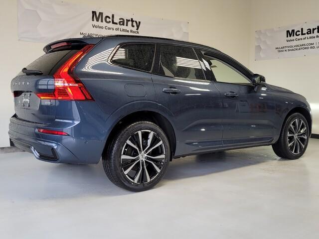 new 2025 Volvo XC60 car, priced at $54,585