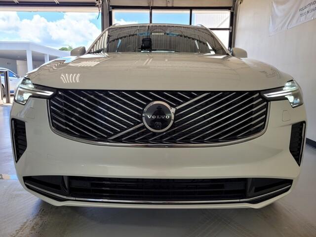 new 2026 Volvo XC90 car, priced at $71,405