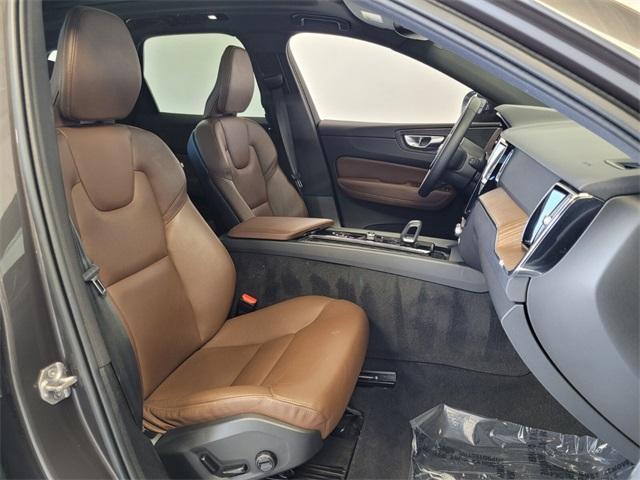used 2022 Volvo XC60 car, priced at $33,790