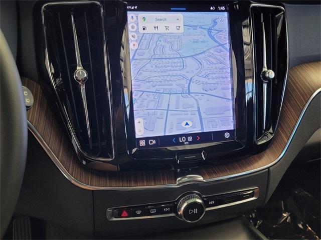 used 2022 Volvo XC60 car, priced at $33,790