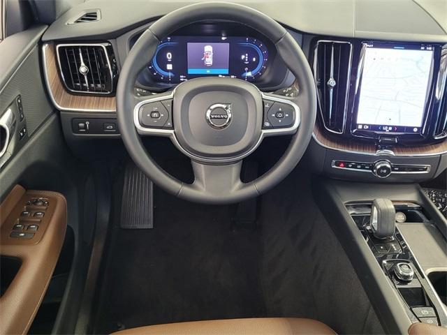used 2022 Volvo XC60 car, priced at $33,790