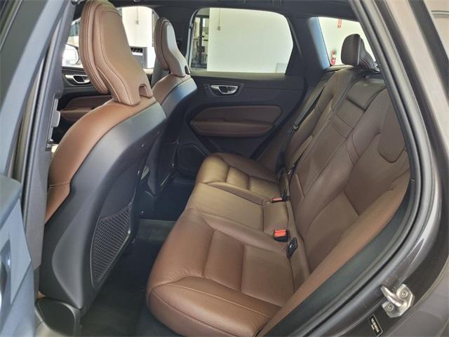 used 2022 Volvo XC60 car, priced at $33,790