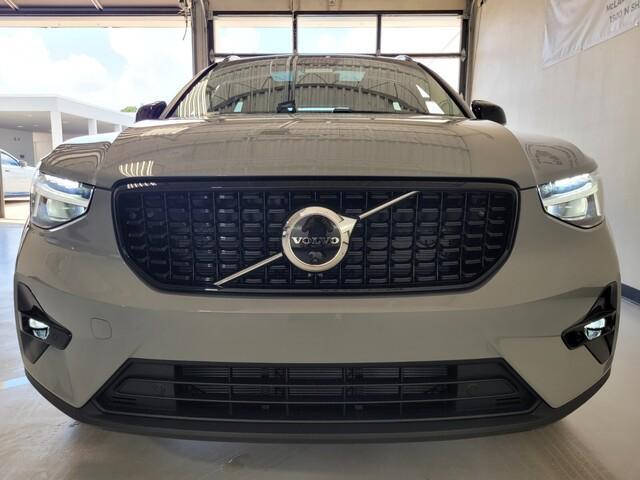 new 2026 Volvo XC40 car, priced at $50,150