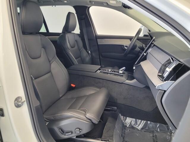 new 2025 Volvo XC90 Plug-In Hybrid car, priced at $82,405