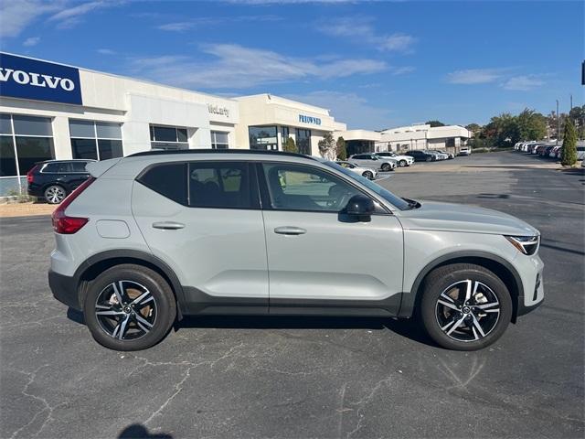 used 2024 Volvo XC40 car, priced at $36,490