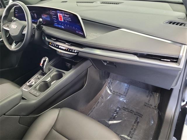 used 2025 Cadillac XT4 car, priced at $41,390