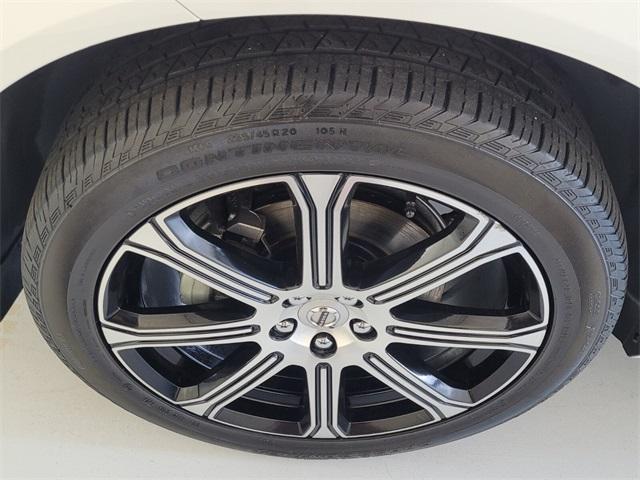 used 2021 Volvo XC60 car, priced at $34,790