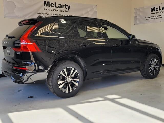 new 2025 Volvo XC60 car, priced at $48,345