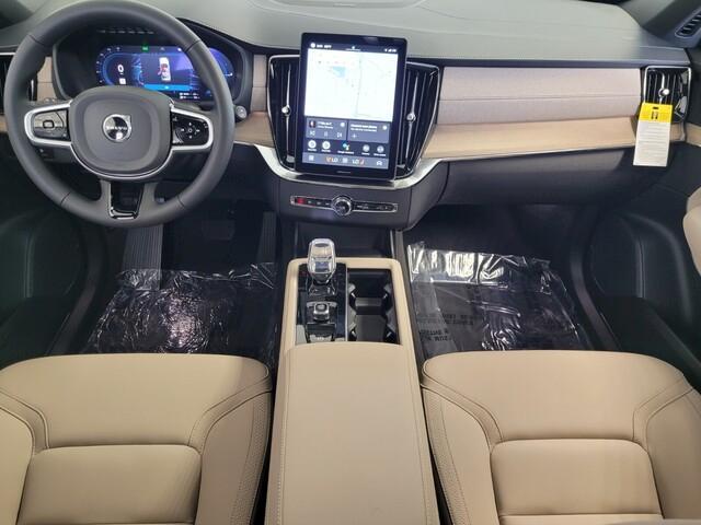 new 2025 Volvo XC90 Plug-In Hybrid car, priced at $78,805