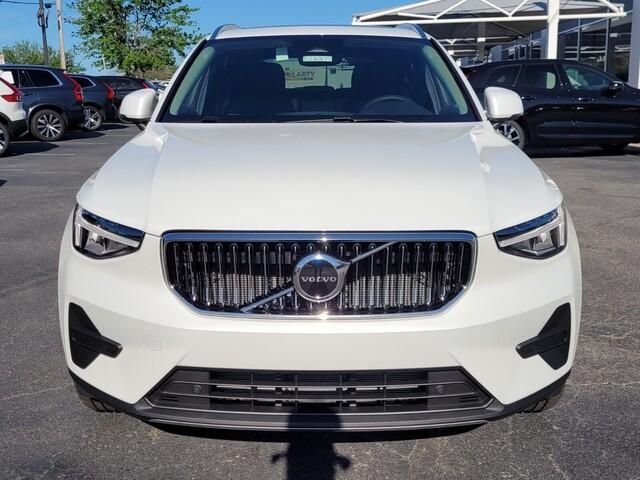 new 2024 Volvo XC40 car, priced at $45,845