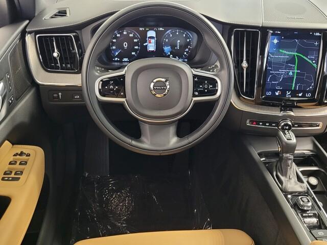 used 2020 Volvo XC60 car, priced at $27,490