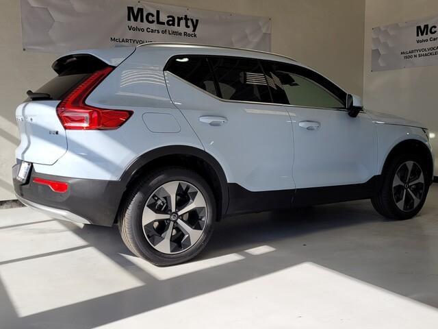 new 2025 Volvo XC40 car, priced at $47,695