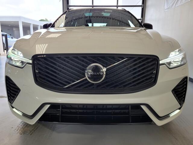 new 2026 Volvo XC60 car, priced at $52,975
