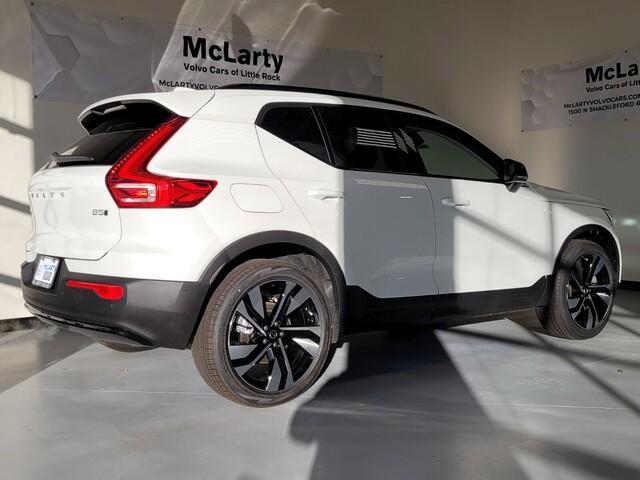 new 2025 Volvo XC40 car, priced at $51,000