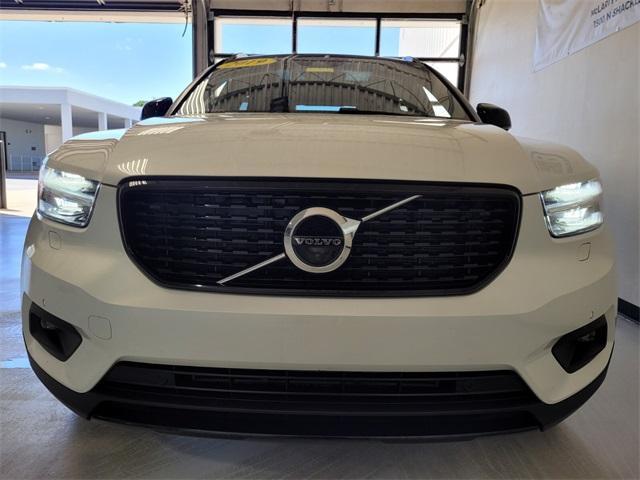 used 2019 Volvo XC40 car, priced at $18,890