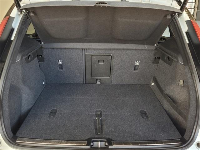 used 2019 Volvo XC40 car, priced at $18,890