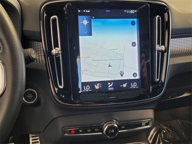 used 2019 Volvo XC40 car, priced at $18,890