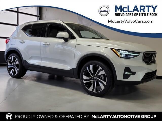 new 2025 Volvo XC40 car, priced at $51,565