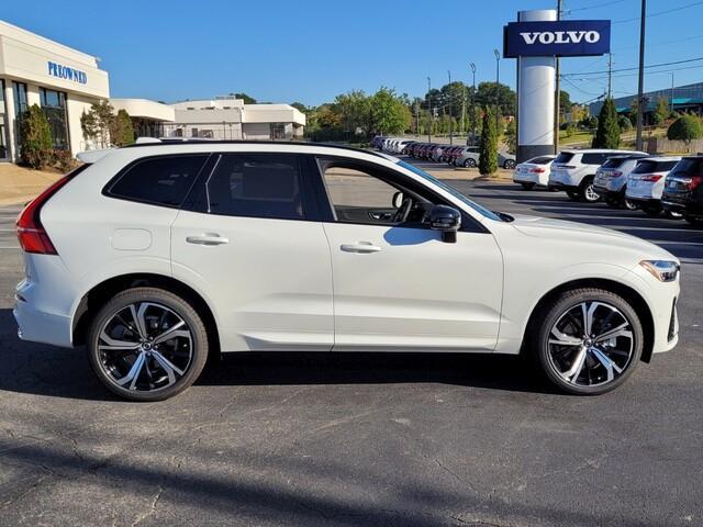 new 2025 Volvo XC60 Plug-In Hybrid car, priced at $71,725