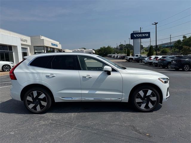 used 2023 Volvo XC60 Recharge Plug-In Hybrid car, priced at $43,490