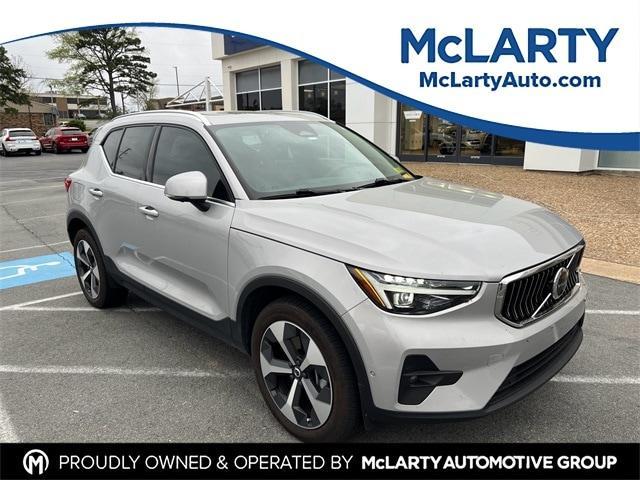used 2023 Volvo XC40 car, priced at $40,490