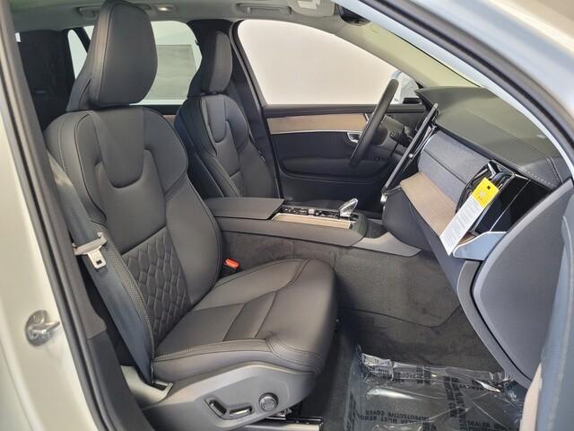 new 2025 Volvo XC90 Plug-In Hybrid car, priced at $75,935