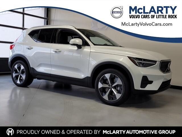 new 2025 Volvo XC40 car, priced at $45,465