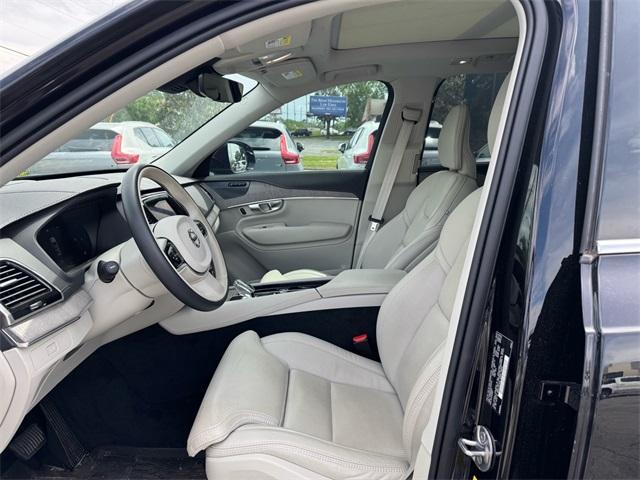 new 2024 Volvo XC90 car