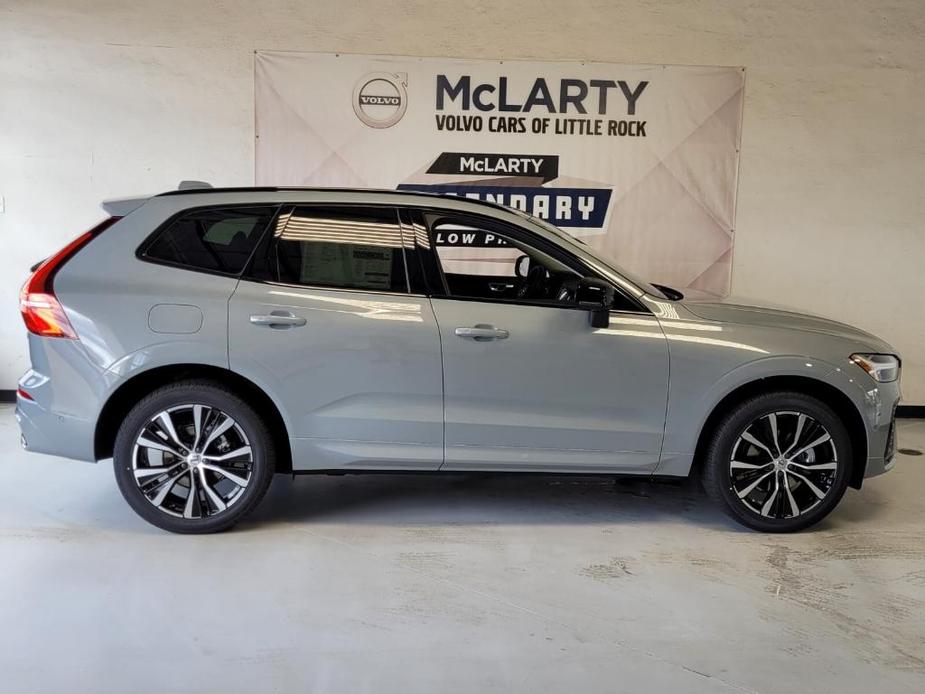 new 2024 Volvo XC60 car, priced at $55,455