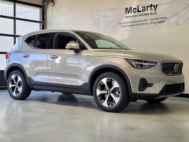 new 2025 Volvo XC40 car, priced at $47,765